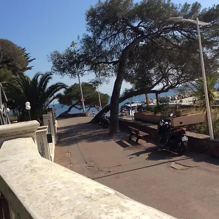 Mediterranee Paradise